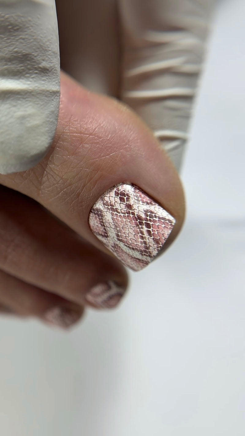 Pedicure Python. Pink. Nail wraps WR-452