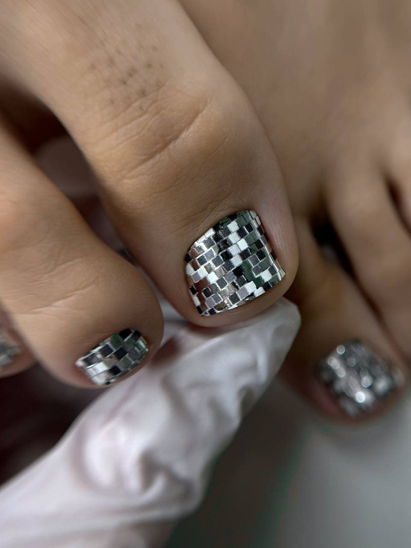 Pedicure Disco Ball. Foil silver. Nail wrap WR-604