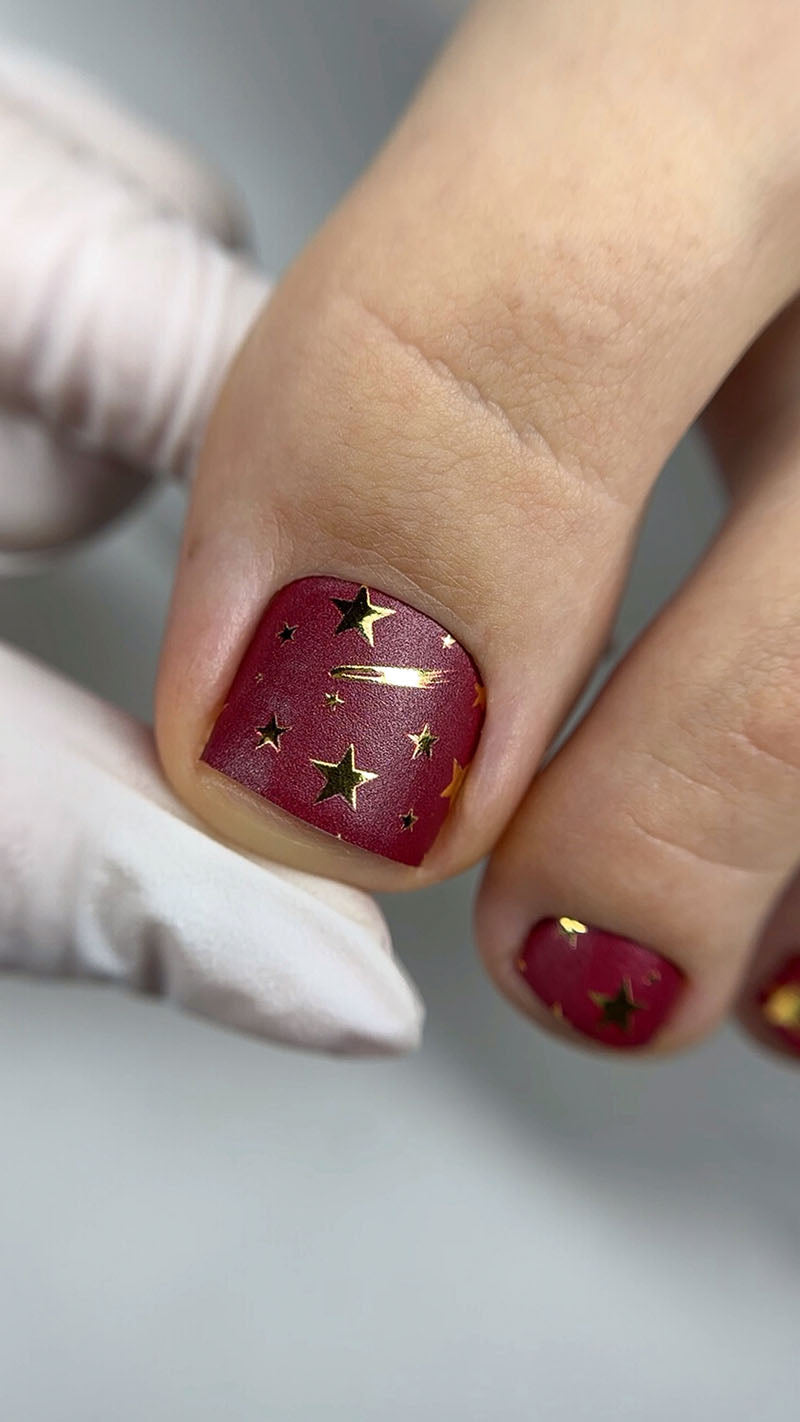 Pedicure Stars. Burgundy Background. Foil gold. Nail wrap WR-606