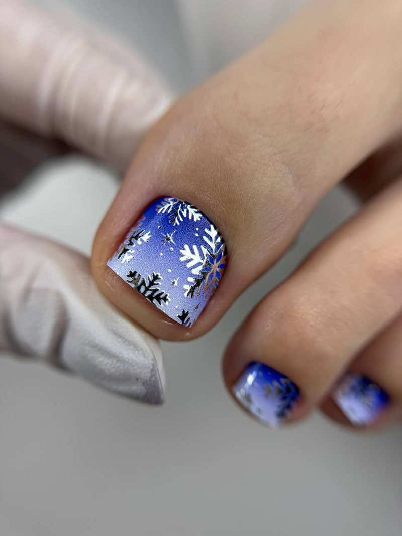 Pedicure Snowflakes. Gradient. Foil silver. Nail wrap WR-610