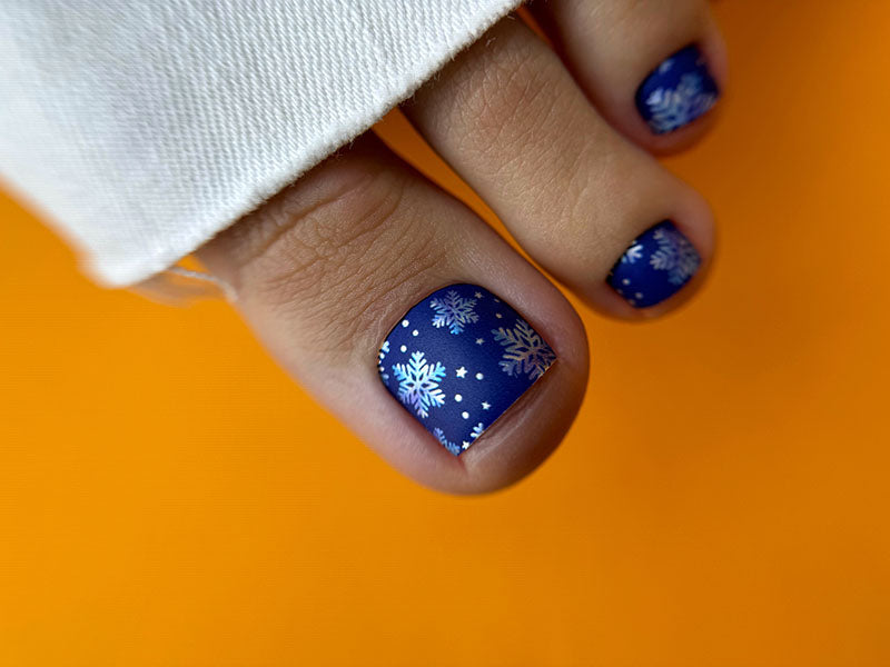 Pedicure Snowflakes. Color Foil. Nail wrap WR-611