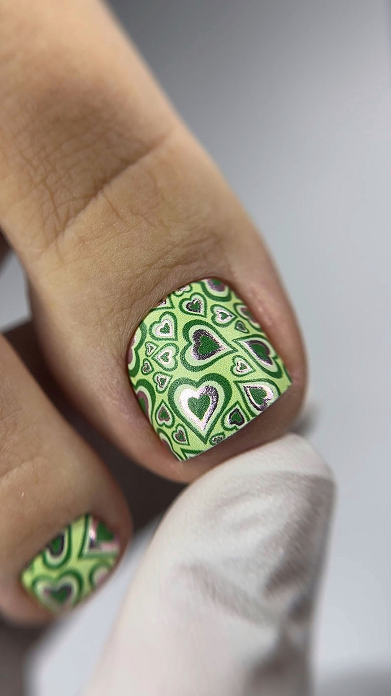 Pedicure Green Hearts. Color Foil (Pink). Nail wrap WR-638