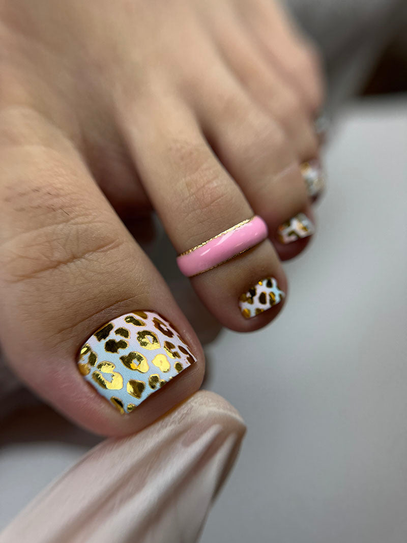 Pedicure Leo. Silver Foil. Nail wraps WR-662