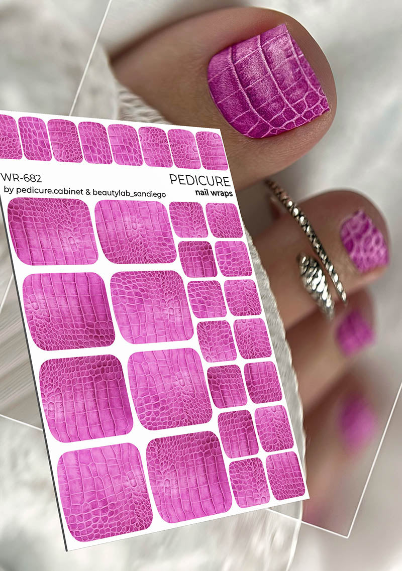 Pedicure Crocodile. Pink. Nail wrap WR-682