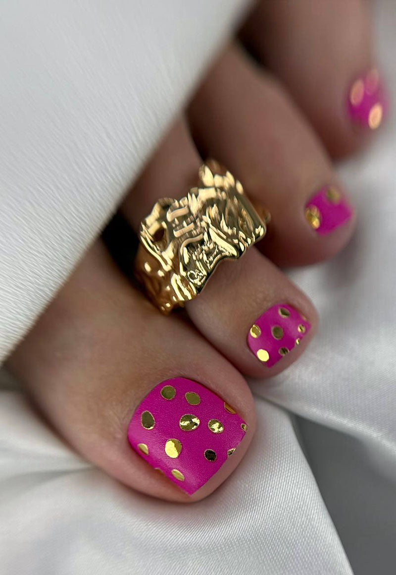 Pedicure Circles. Pink Background. Foil gold. Nail wrap WR-691