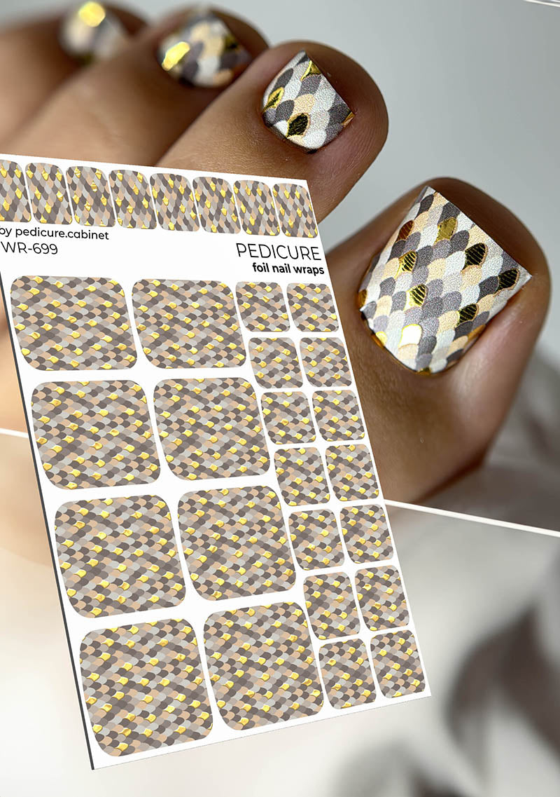 Pedicure Beige Python. Gold Foil. Nail wrap WR-699