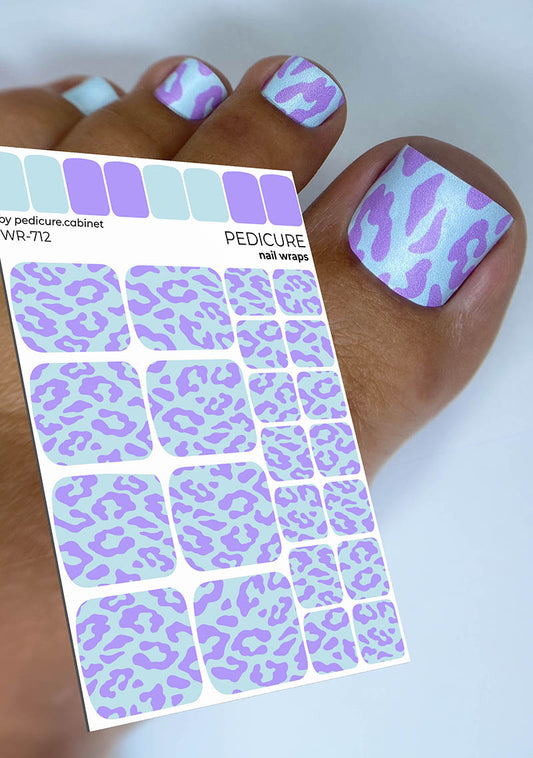 Pedicure Large Purple Leo. Blue Background. Nail wrap WR-712