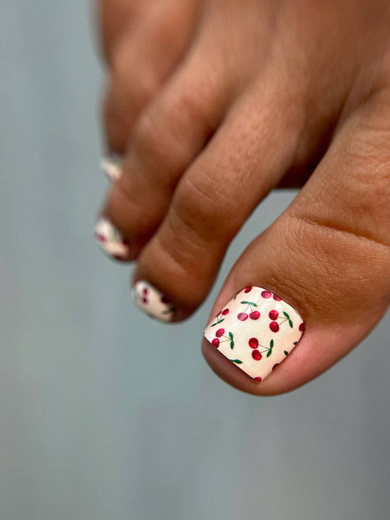 Pedicure Cherry. Nail wrap WR-751