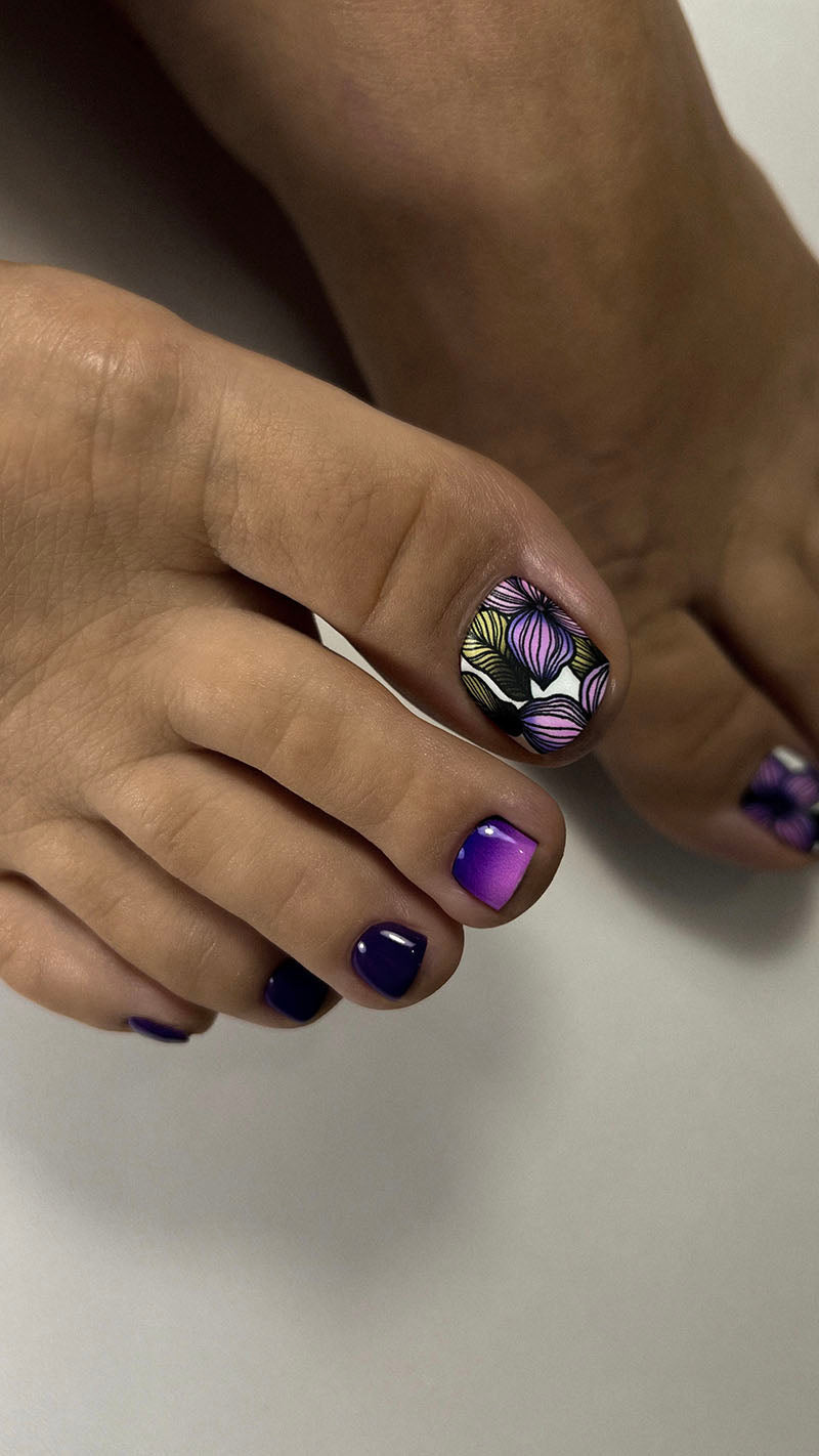 Pedicure Flowers. Purple large (baby gradient). Nail wrap WR-844