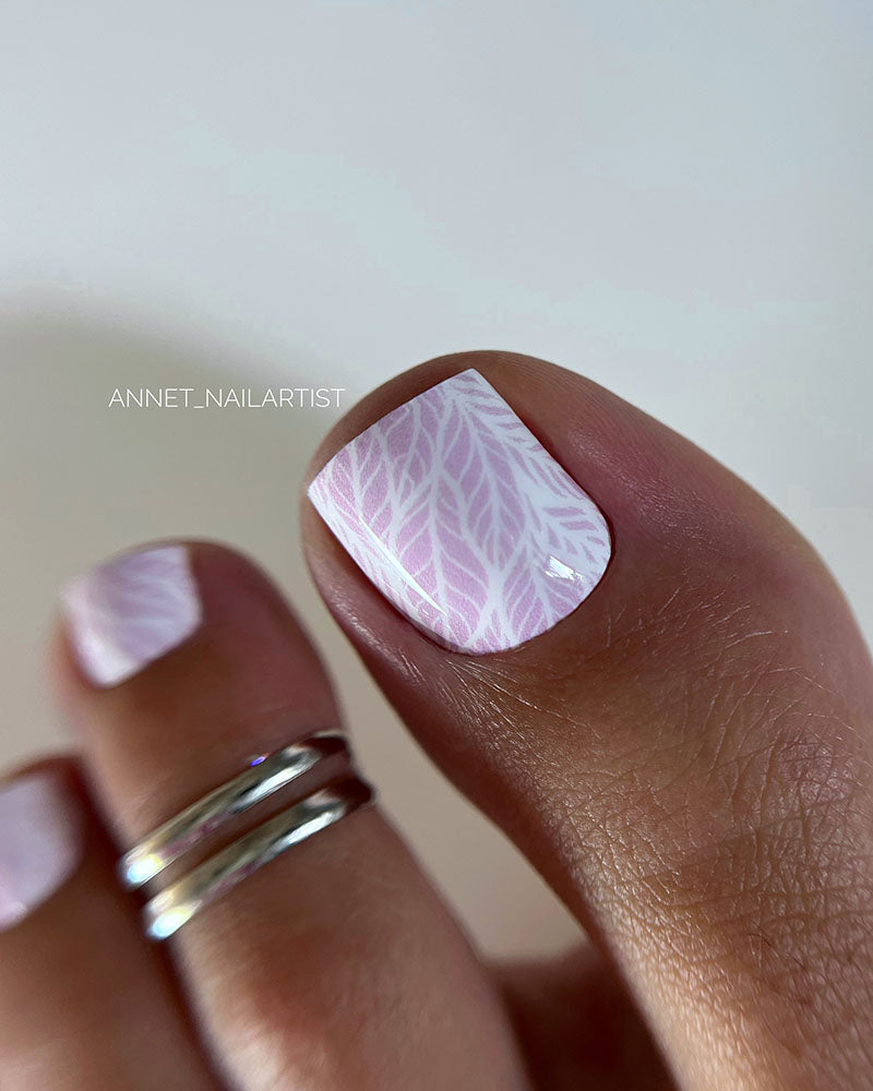 Pedicure Leaves white. Nail wrap WR-868