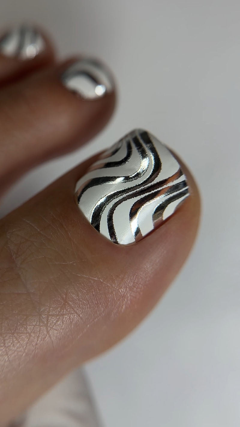 Pedicure Waves. Foil silver. Nail wrap WR-900