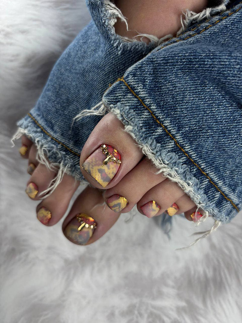 Pedicure Python. Red. Foil gold. Nail wrap WR-929