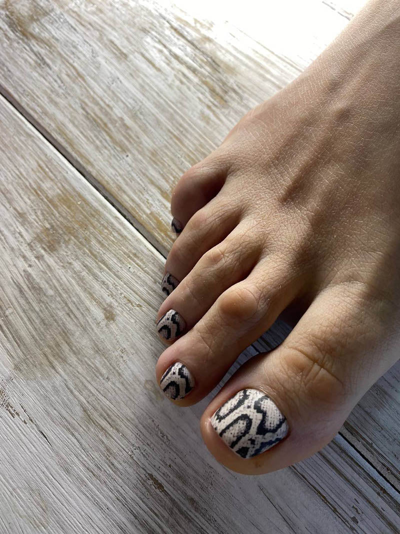 Pedicure Python. Nail water decals SR-001